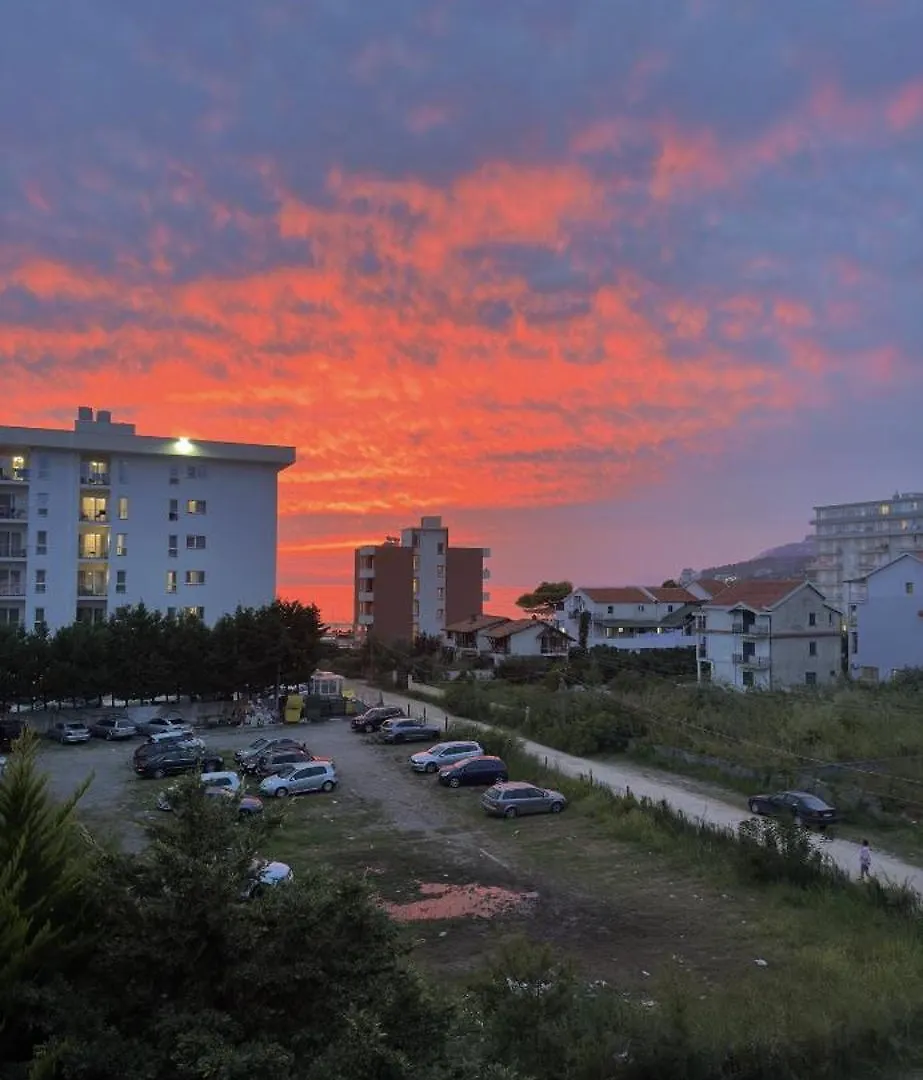 Hotel Kulla Gurit Лежа
